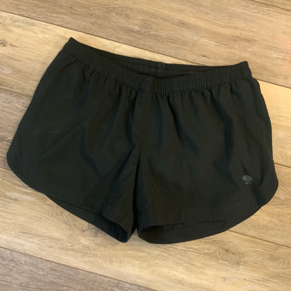 Mountain Hardwear running shorts with liner. Size M